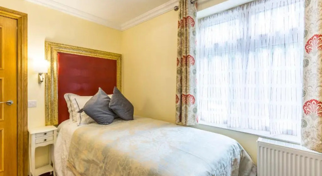 Номер Standard Linton Hotel Luton