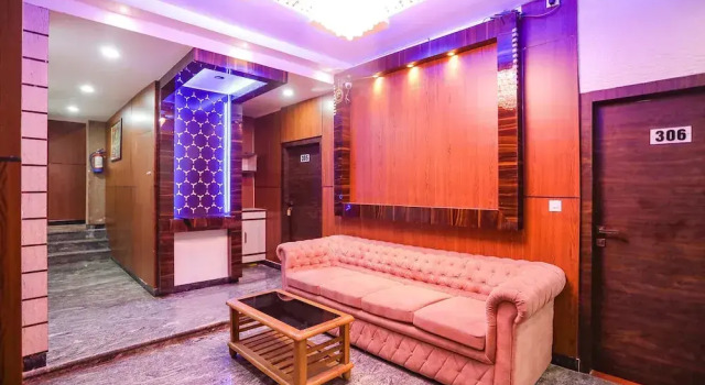 Fabhotel Prime Siddhant Palace, Забронировать Отель Варанаси штат Уттар-Прадеш