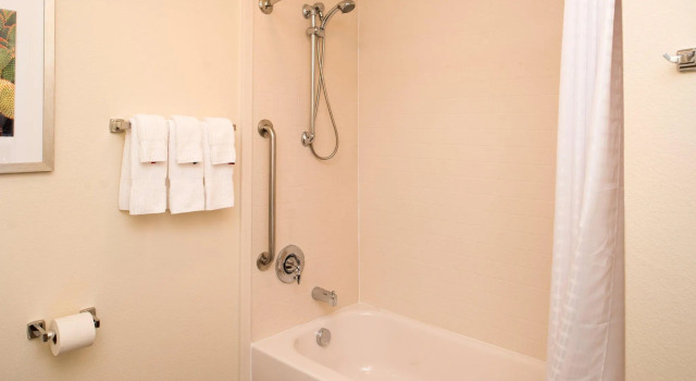 Четырёхместный люкс Candlewood Suites Carlsbad South by IHG
