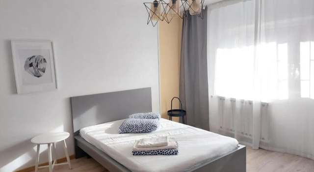 Piata Victoriei Sanador Studio Apartment