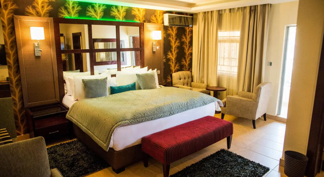 Vynedresa Hotel, Book Hotel Hotels in Bwari with a Pool, Swimming Pool