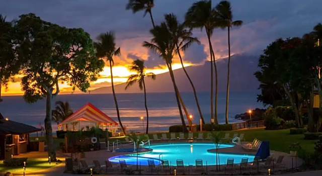 Четырёхместный номер Standard Napili Kai Beach Resort