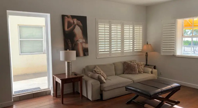 Апартаменты South Beach Suites in Ocean Drive