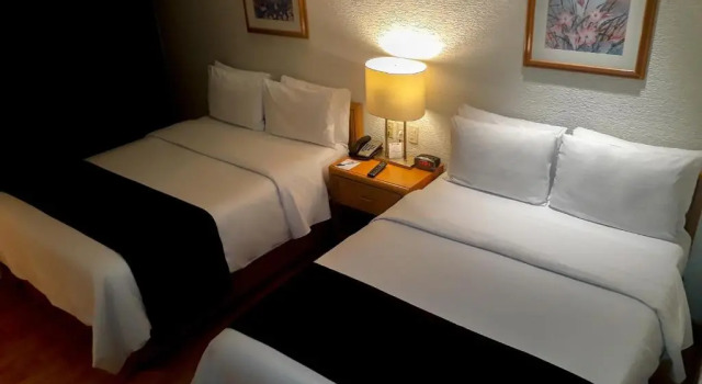 Четырёхместный номер Standard Hotel PF