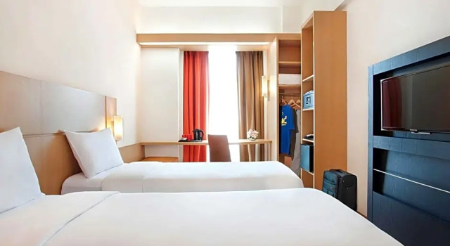 Standard Doppel Zimmer mit Blick Ibis Bandung Trans Studio