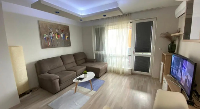 Апартаменты Modern & Central 1BR Apartment with lovely terrace