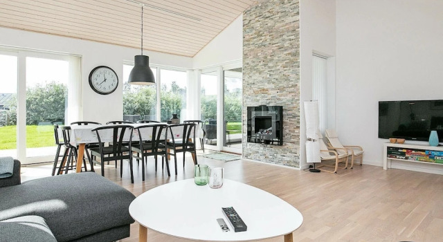 Captivating Holiday Home in Pandrup With Whirlpool