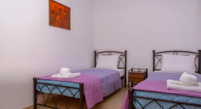Apiranthian house II (3 BDRM), Boek Appartement Apiranthos Griekenland