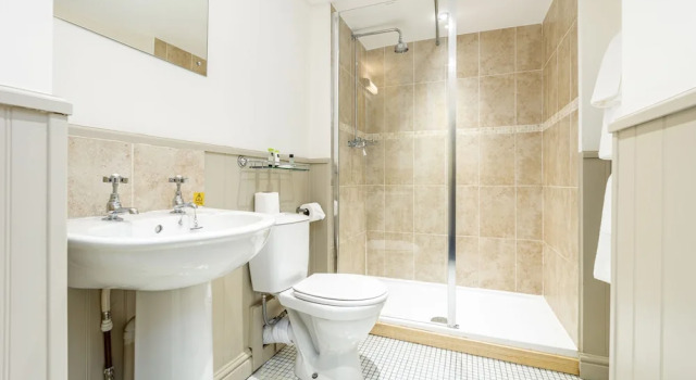 Семейный номер Standard Best Western Limpley Stoke Hotel
