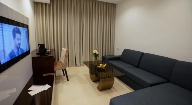 Полулюкс Seas Hotel Amman