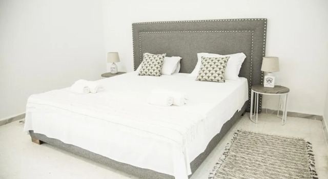 Le Centre-ville Tr s Chic Apt Avec Jardin Marsa, Buchen Sie Ferienwohnung El Haouach Tunis