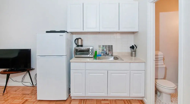 1- 2 Bedroom Apt Midtown East 28 Street