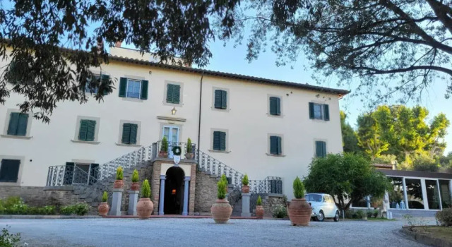 Cortona Resort & Spa, Забронировать Курортный отель Отели Кортона с парковкой, Парковка
