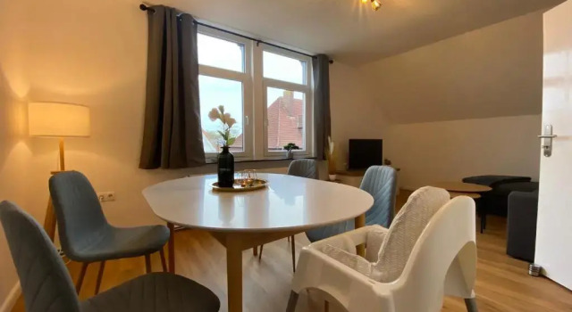 Апартаменты Charmante Altbauwohnung an der Kesselschleuse 3