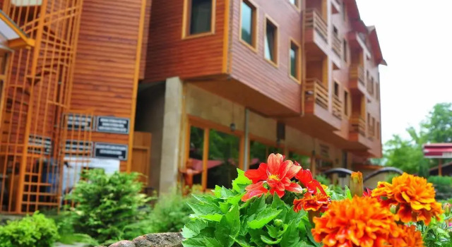 Inan Kardesler Hotel