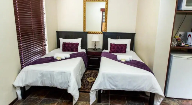 Номер Standard Schroderhuis Guesthouse NO LOADSHEDDING GOOD WIFI