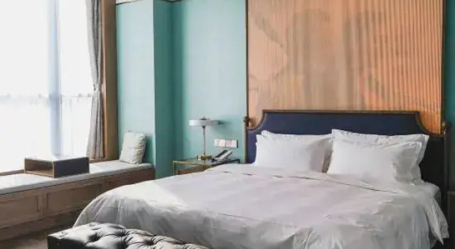 Двухместный люкс Deluxe c 1 комнатой SSAW Boutique Hotel (Qingdao Oriental Movie Metropolis)