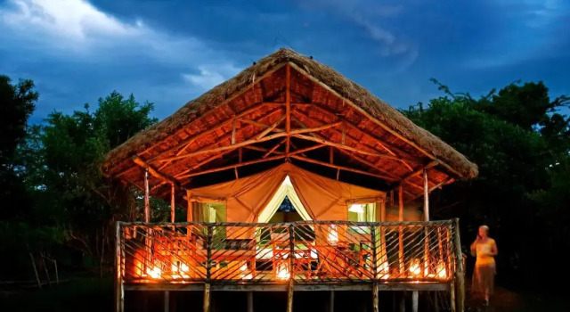 Тент Karen Blixen Camp Masai Mara
