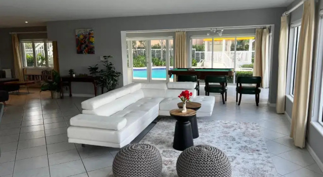 WaterFront 4BR 3B,Intercoastal,Pool,5 min walk to beach-7