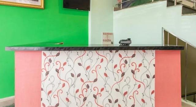 OYO 14594 Hotel Amaltas
