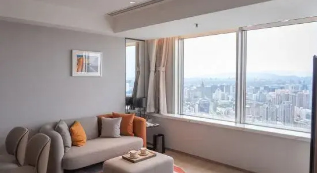 Люкс Deluxe c 1 комнатой с видом на город Jingguang Center Apartment