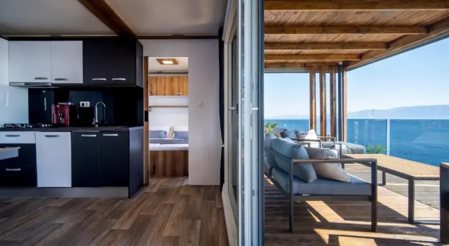 Holiday Mobile Homes 35m house 35m terrace, Reserva ahora Hotel Hoteles en Klenovica con piscina, Piscina