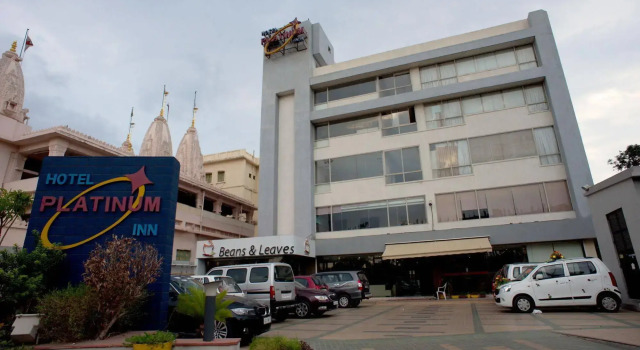 Hotel Platinum Inn, Rezerwuj Hotel Hotele w Gujarat ze śniadaniem, Śniadanie