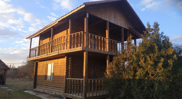 Burul'cha, Rezerwuj Hotel Biłohirśk Crimea