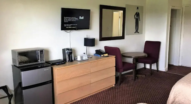 Четырёхместный номер Standard Lord Nelson Motel