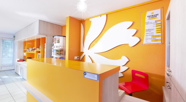 Отель Hotel Du Parc Chantepie