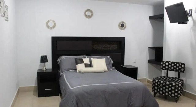 CAPITAL O Lowe Suites