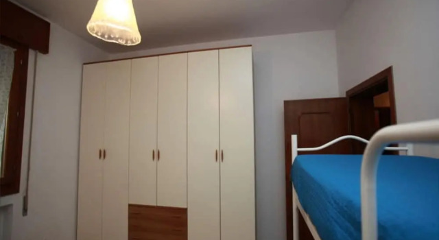 Spacious Flat 50m From the Beach