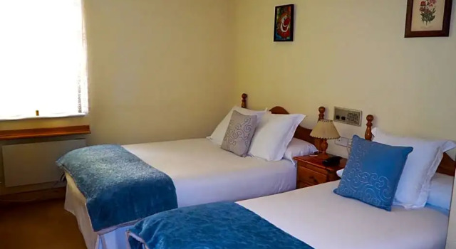 Трёхместный номер Standard Hotel Anglada