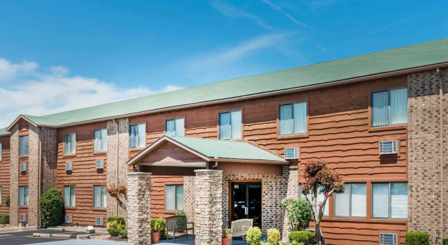 Super 8 by Wyndham Lebanon, Prenota Hotel Lebanon Missouri