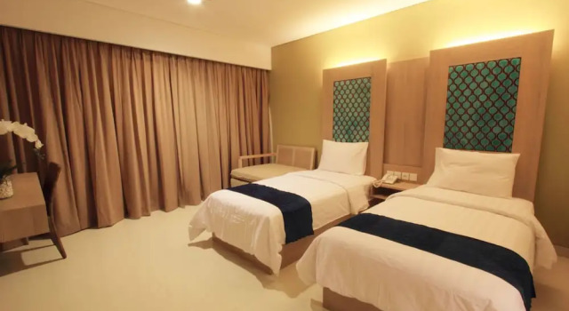 Номер Standard с красивым видом из окна Aquarius Star Hotel