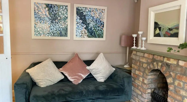 Коттедж Remarkable 3-bed House in Belfast