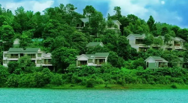 Wayanad Silver Woods, Varaa Hotelli Vythiri 