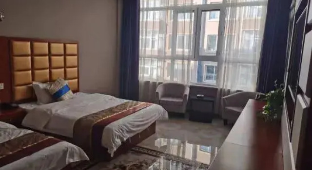 Люкс Deluxe Jiashan City Hotel