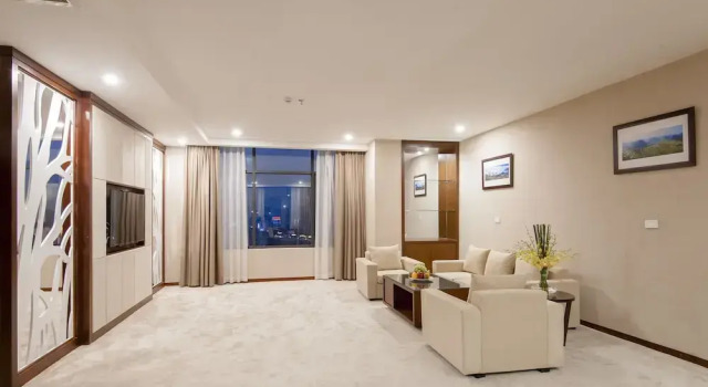 Люкс Executive Muong Thanh Grand Lao Cai Hotel