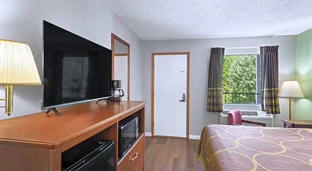 Номер Standard Super 8 by Wyndham Branson - Shepherd of the Hills Exwy