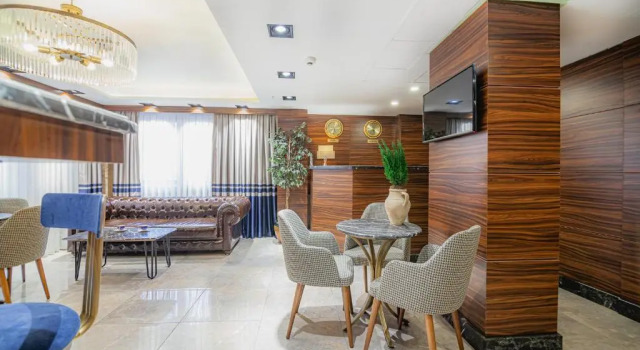 la palace, Varaa Hotelli Hotellit Marmara-alue pysäköinnillä, Pysäköinti