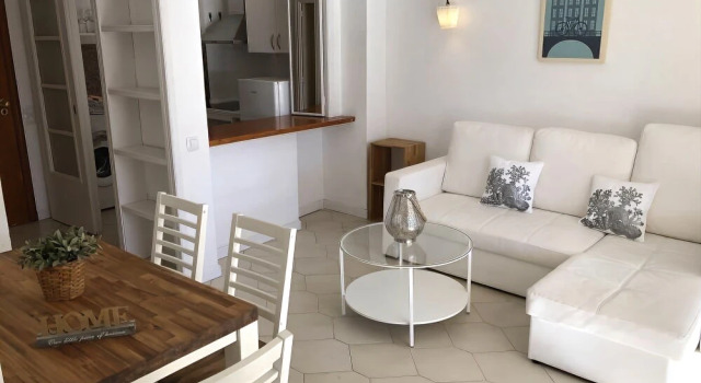T&H Novelty 115 Family Apartment Salou