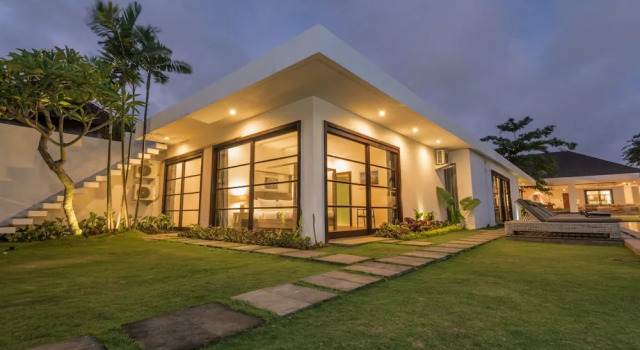 The Christina Estate
