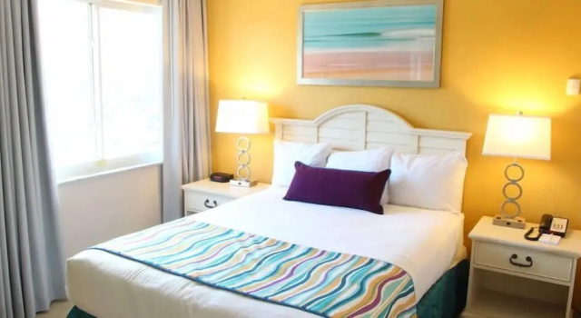 Четырёхместный полулюкс c 1 комнатой Canada House Pompano Beach