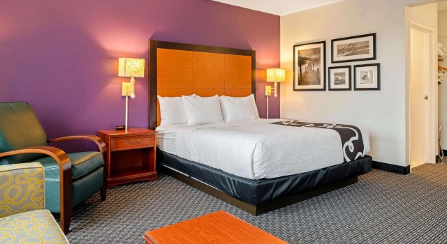 Двухместный номер Standard La Quinta by Wyndham Naples East