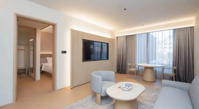 Люкс Deluxe JI Hotel