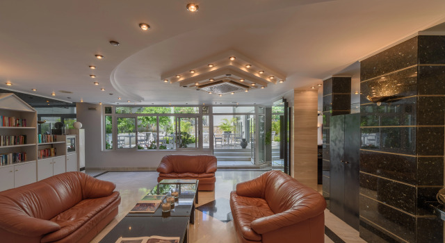 Alantha Apartments
