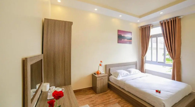 Номер Superior Nhật Nguyên Hotel