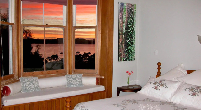 Villa Russell, Rezerwuj Willa Hotele w Auckland Region z parkingiem, Parking