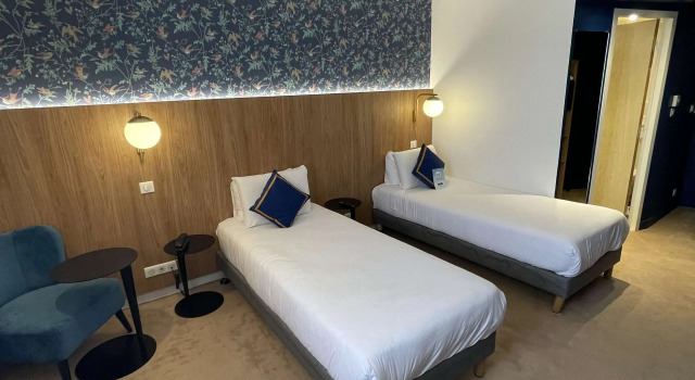 Двухместный номер Standard Kyriad Aix Les Milles - Plan de Campagne